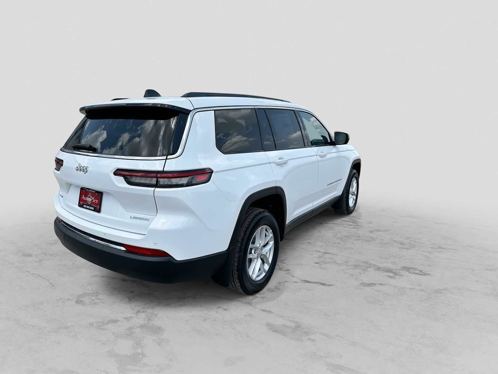 2026 Jeep Grand Cherokee L GRAND CHEROKEE L LAREDO X 4X4