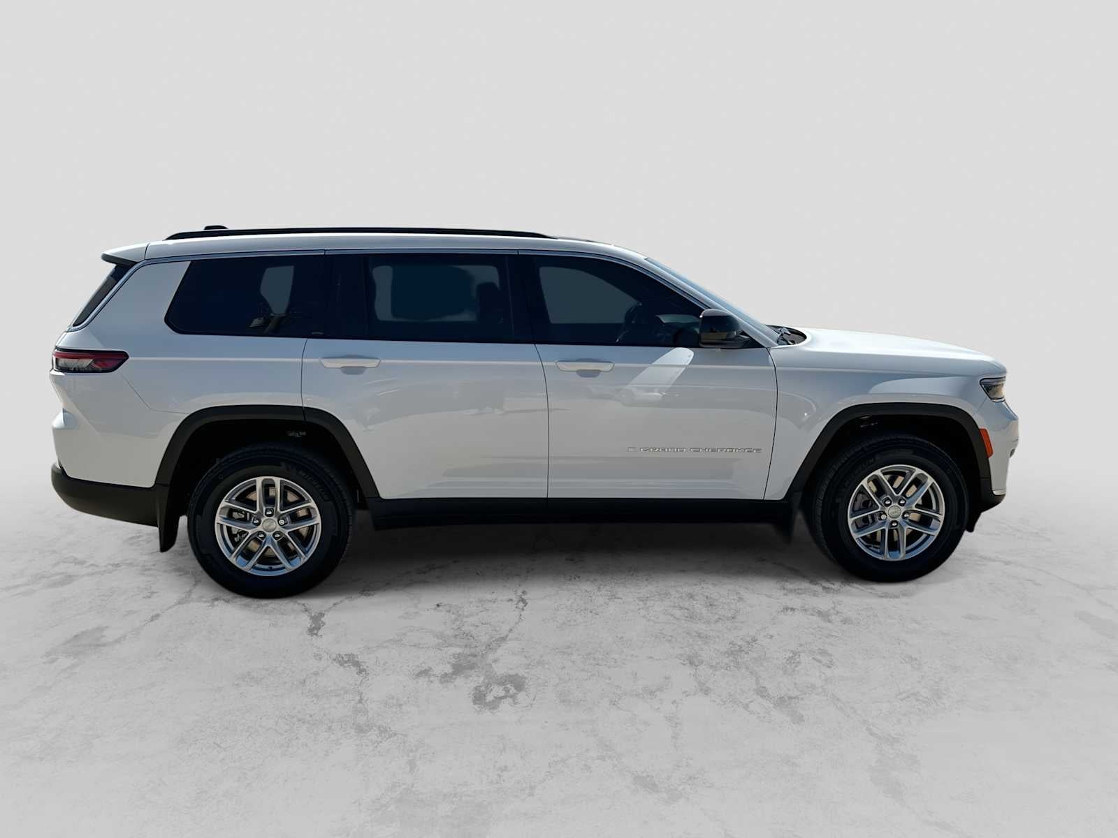 2026 Jeep Grand Cherokee L GRAND CHEROKEE L LAREDO X 4X4