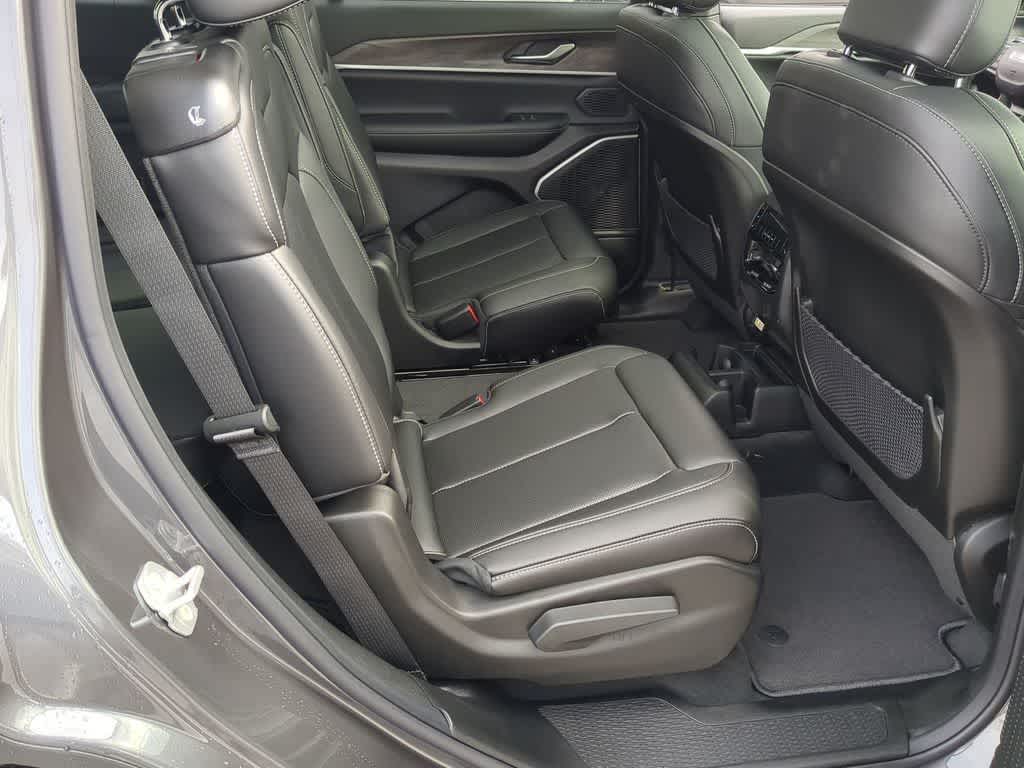 2026 Jeep Grand Cherokee L GRAND CHEROKEE L LIMITED 4X4