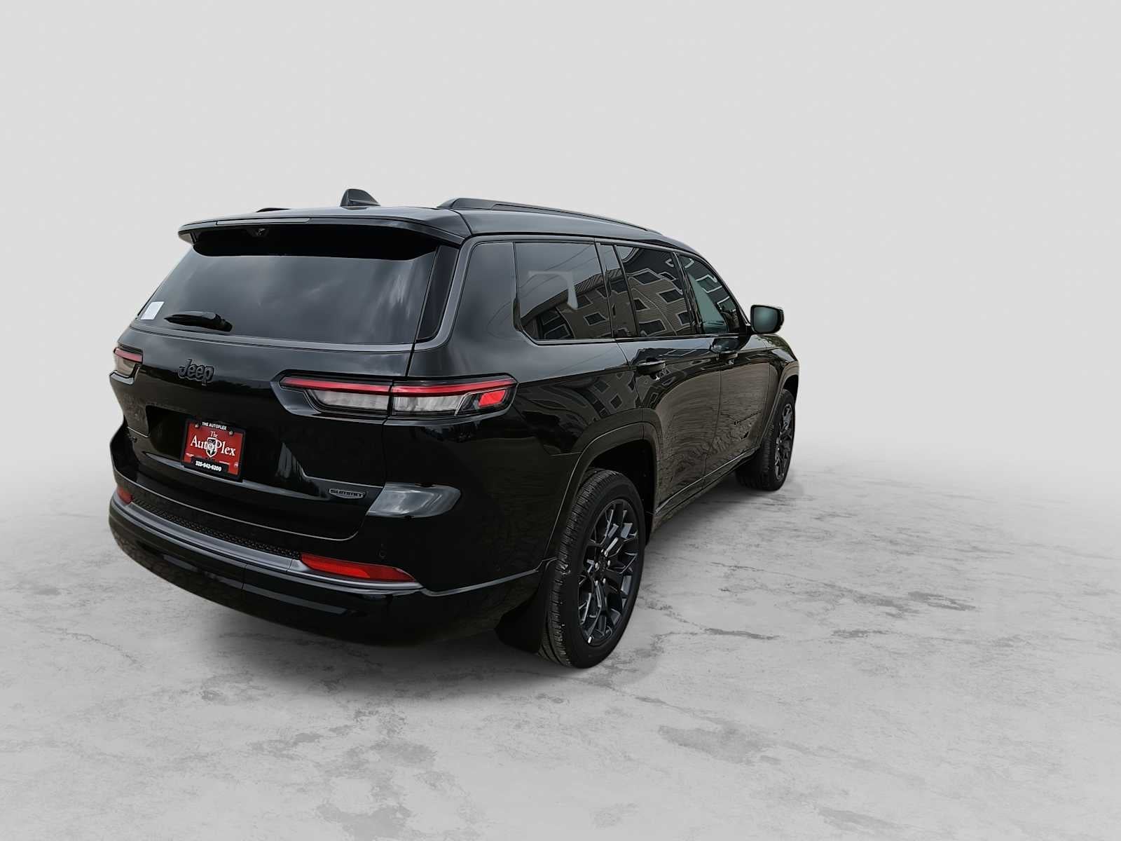 2026 Jeep Grand Cherokee L GRAND CHEROKEE L SUMMIT 4X4