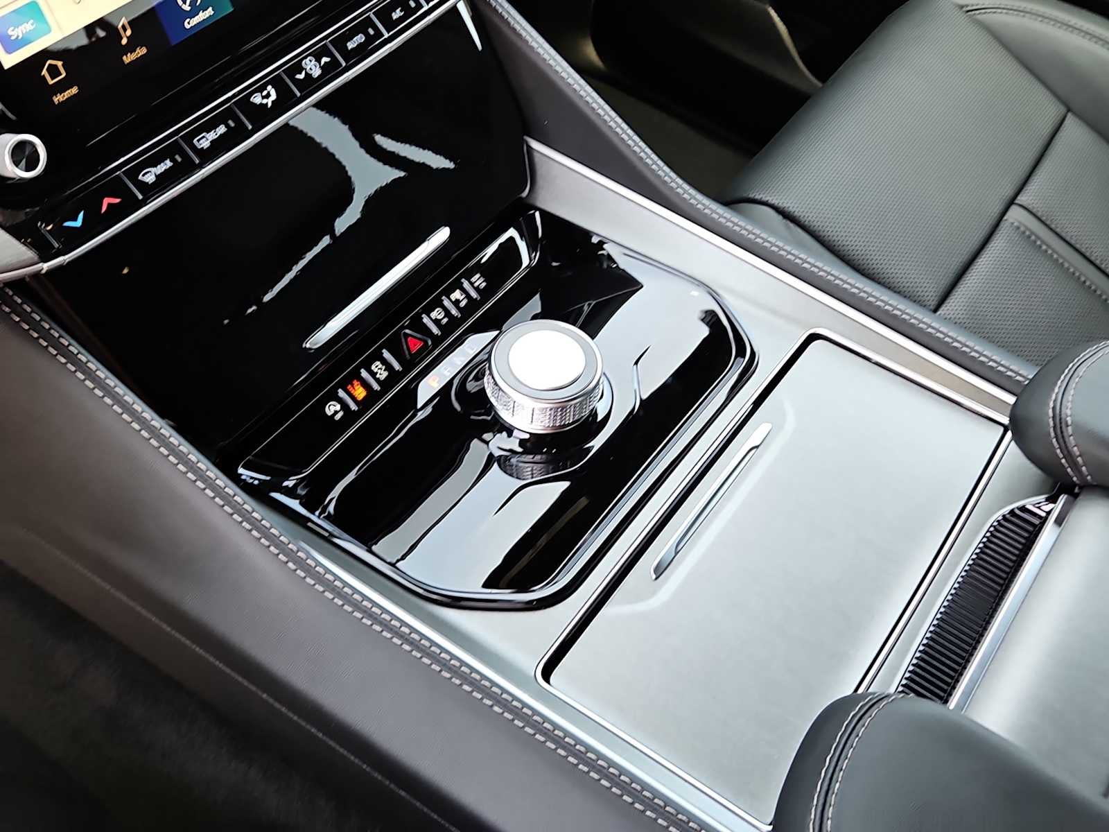 2026 Jeep Grand Wagoneer GRAND WAGONEER L 4X2