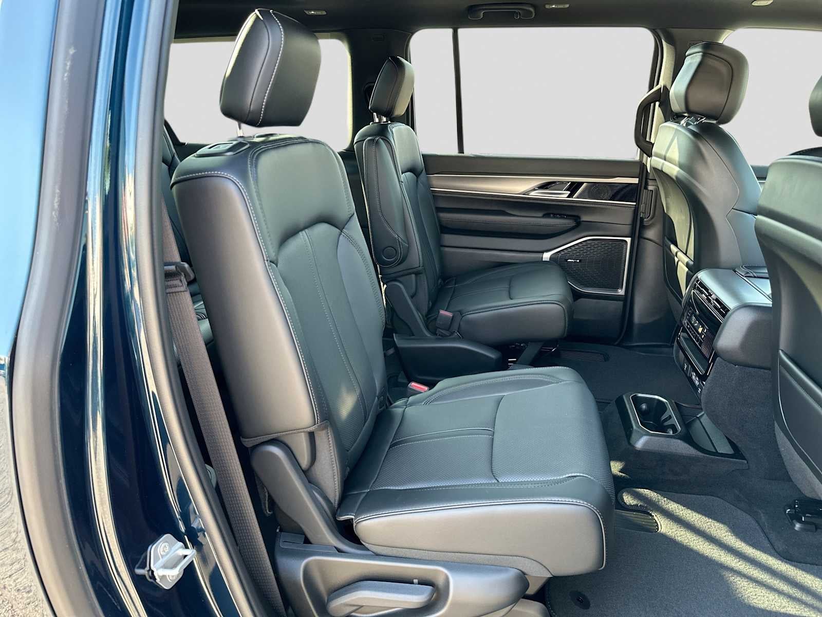 2026 Jeep Grand Wagoneer L GRAND WAGONEER L 4X4