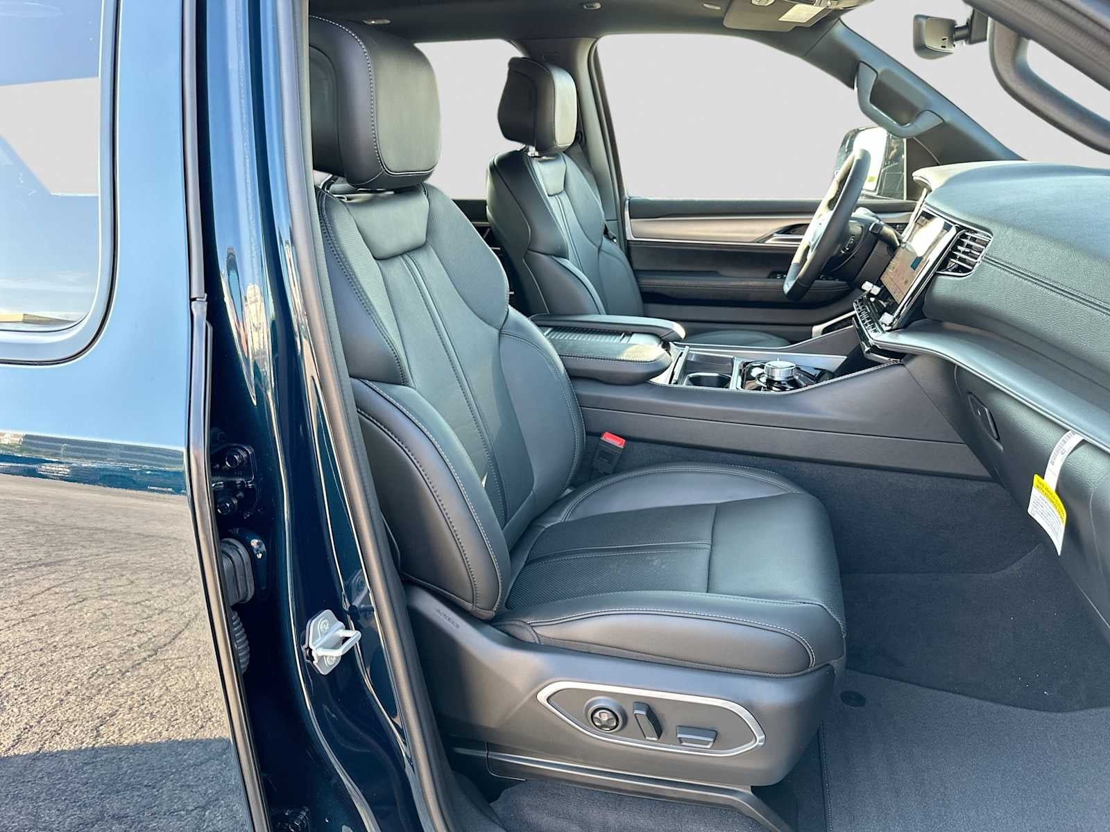 2026 Jeep Grand Wagoneer L GRAND WAGONEER L 4X4