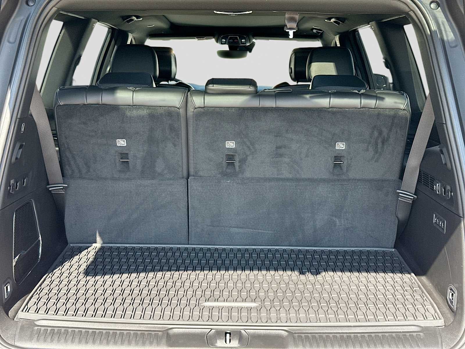 2026 Jeep Grand Wagoneer GRAND WAGONEER UPLAND 4X4