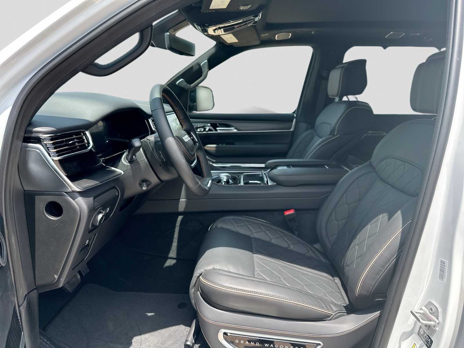 2026 Jeep Grand Wagoneer GRAND WAGONEER SUMMIT RESERVE 4X4