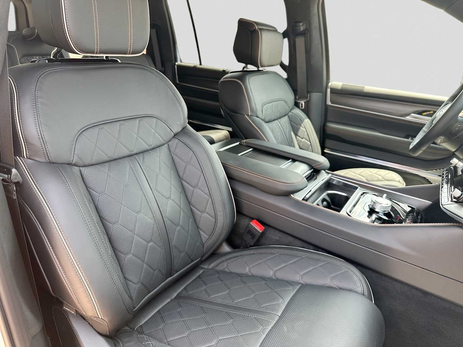 2026 Jeep Grand Wagoneer GRAND WAGONEER SUMMIT RESERVE 4X4