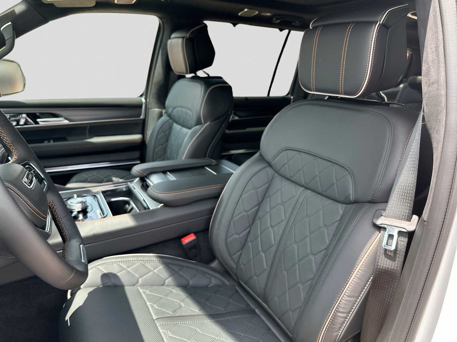 2026 Jeep Grand Wagoneer GRAND WAGONEER SUMMIT RESERVE 4X4