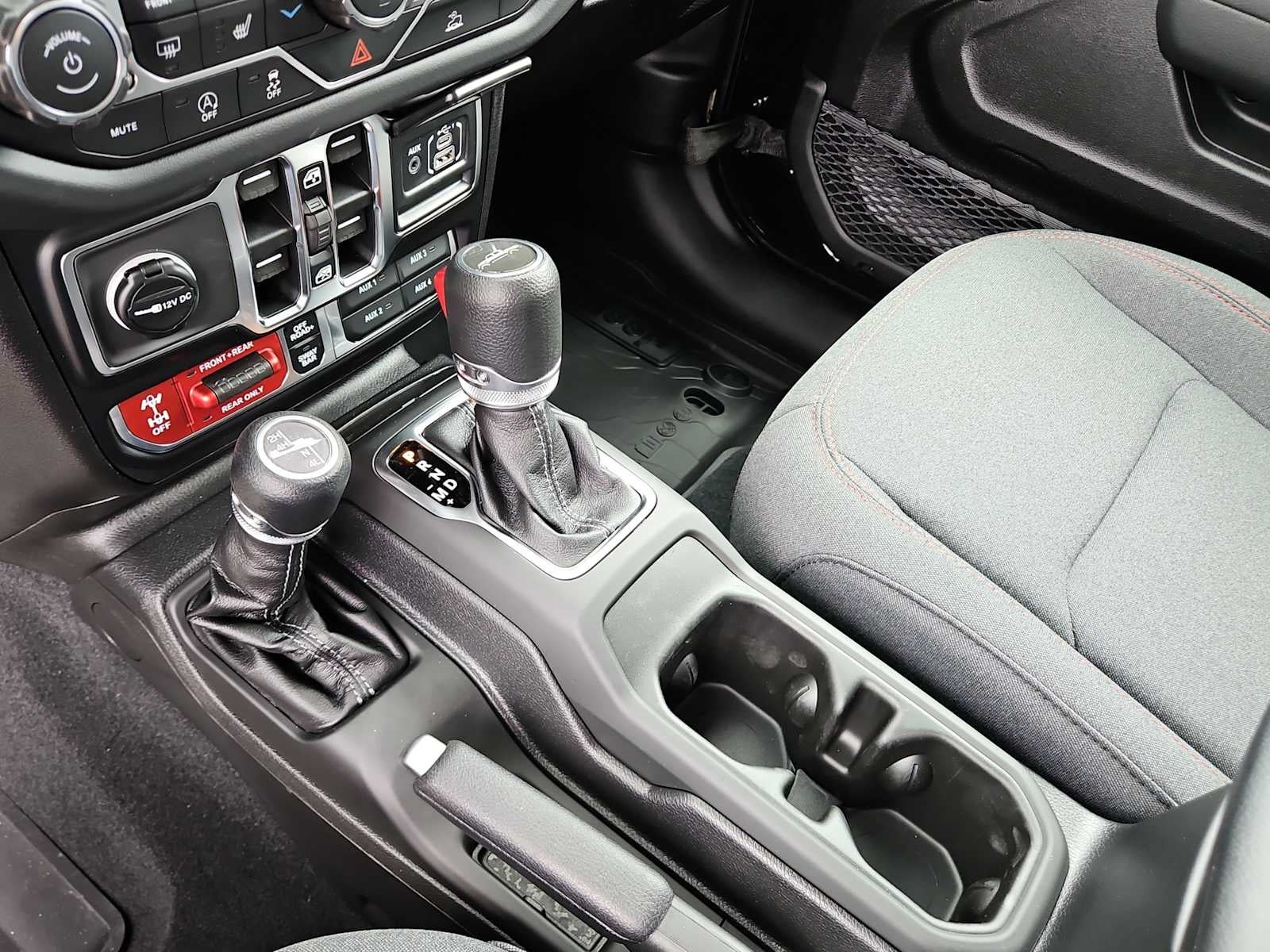 2026 Jeep Gladiator GLADIATOR RUBICON 4X4