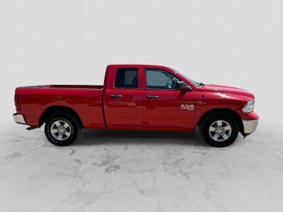 2024 RAM 1500 Classic SLT Quad Cab 4x2 6'4' Box