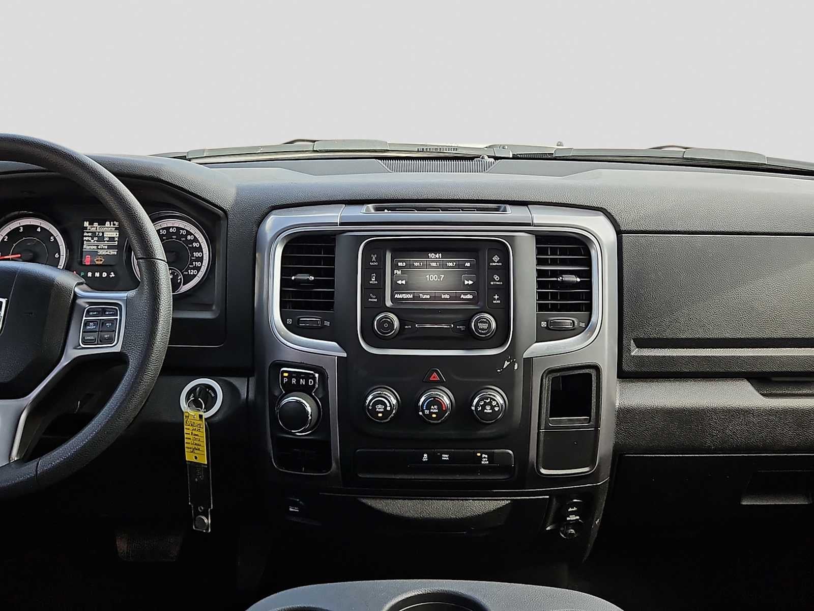 2024 RAM 1500 Classic Warlock Crew Cab 4x2 5'7' Box