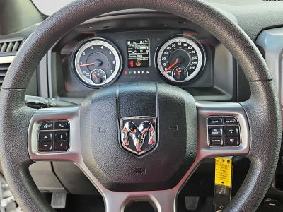 2024 RAM 1500 Classic Warlock Crew Cab 4x2 5'7' Box