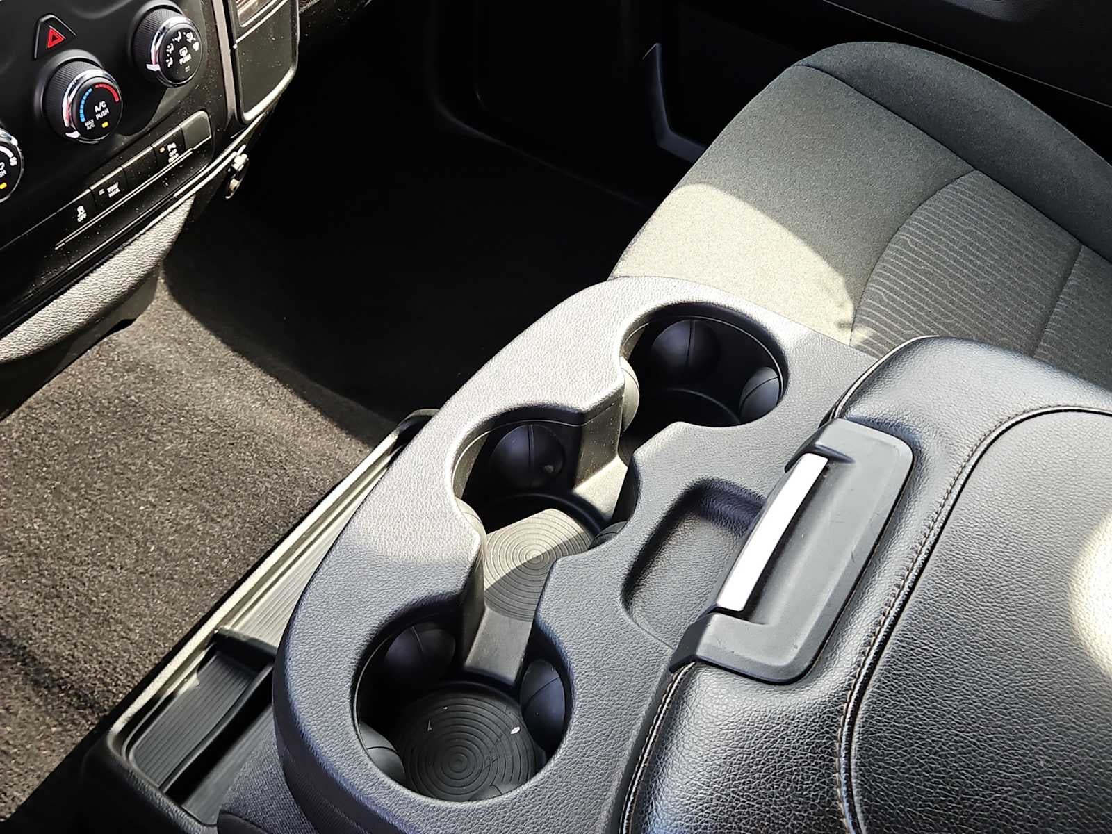 2024 RAM 1500 Classic Warlock Crew Cab 4x2 5'7' Box