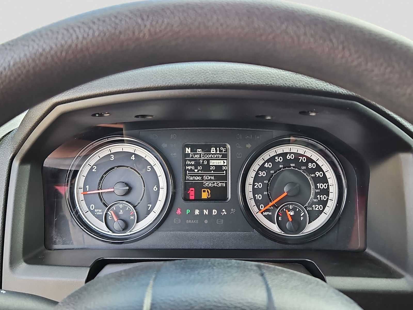 2024 RAM 1500 Classic Warlock Crew Cab 4x2 5'7' Box