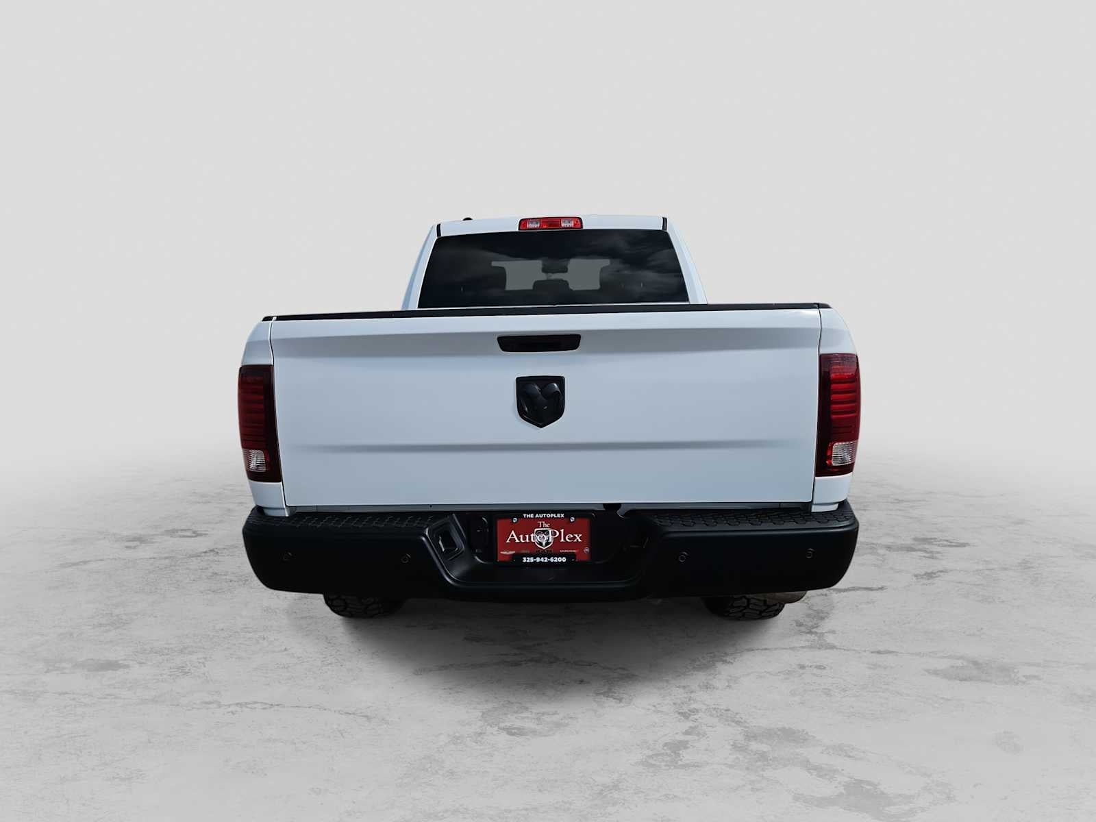 2024 RAM 1500 Classic Warlock Crew Cab 4x2 5'7' Box