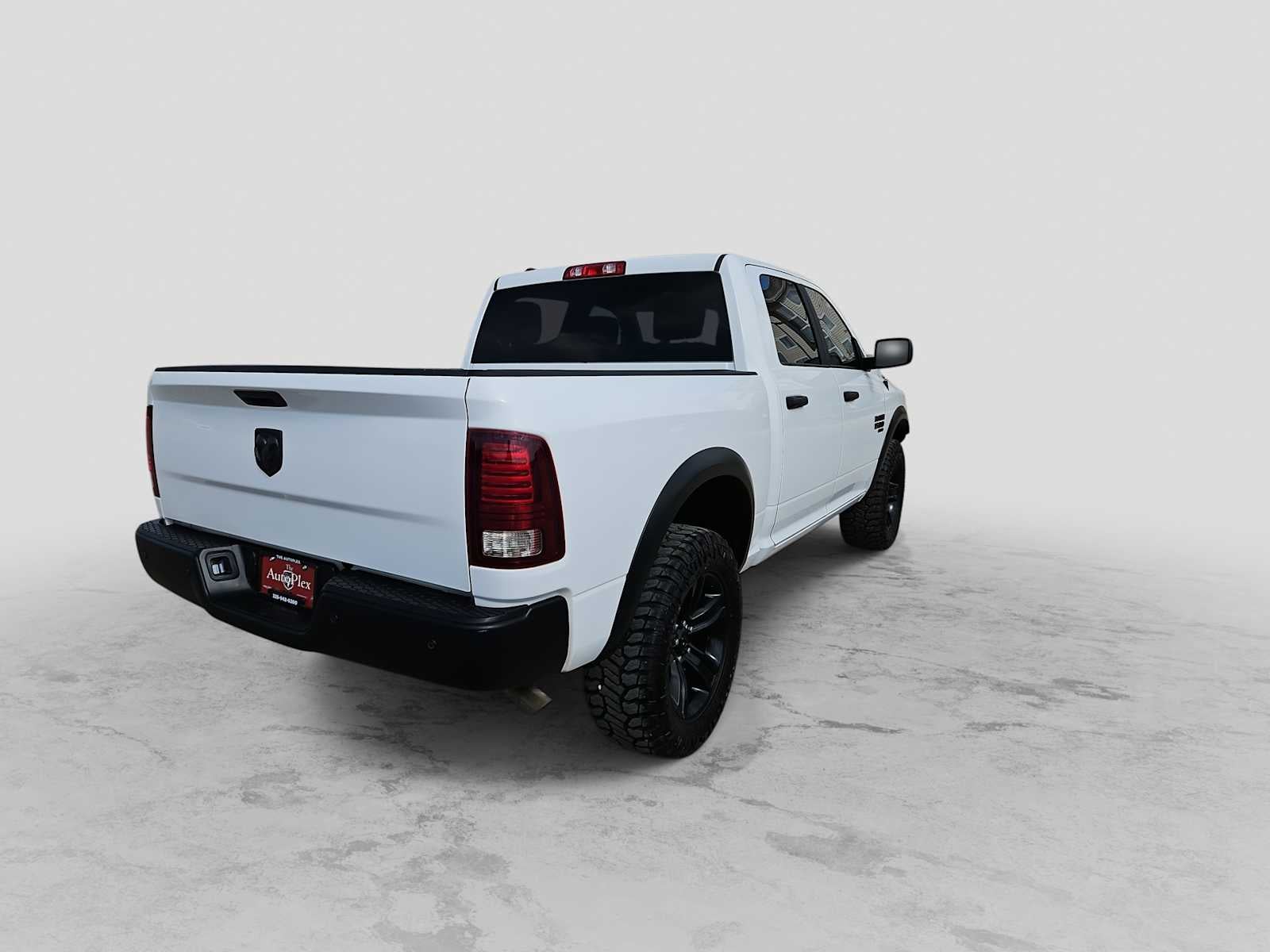 2024 RAM 1500 Classic Warlock Crew Cab 4x2 5'7' Box