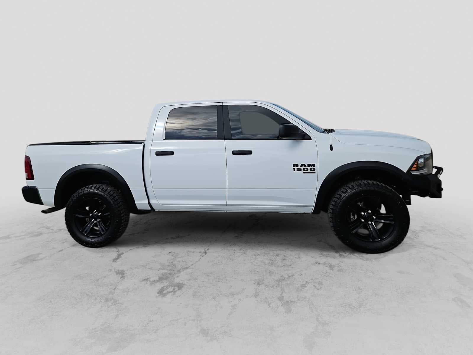 2024 RAM 1500 Classic Warlock Crew Cab 4x2 5'7' Box
