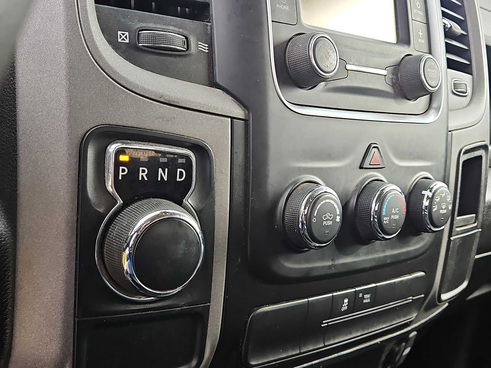 2021 RAM 1500 Classic Tradesman Crew Cab 4x2 6'4' Box