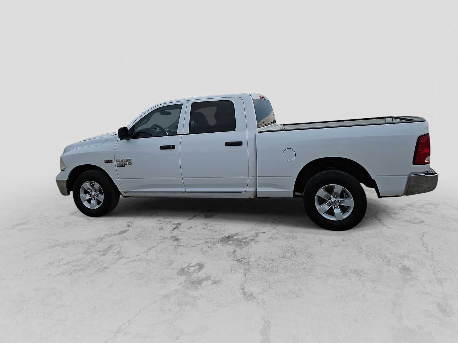 2021 RAM 1500 Classic Tradesman Crew Cab 4x2 6'4' Box