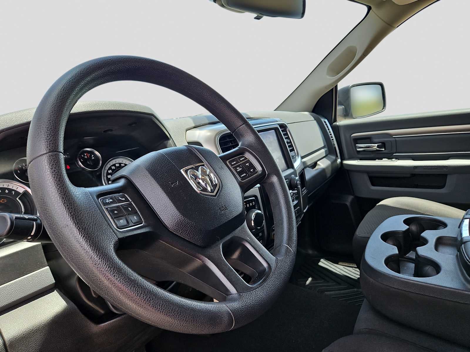 2020 RAM 1500 Classic Warlock Quad Cab 4x4 6'4' Box