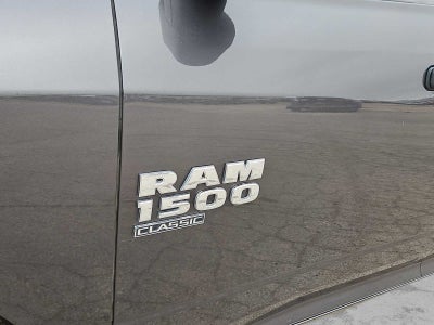 2022 RAM 1500 Classic SLT Crew Cab 4x4 5'7' Box
