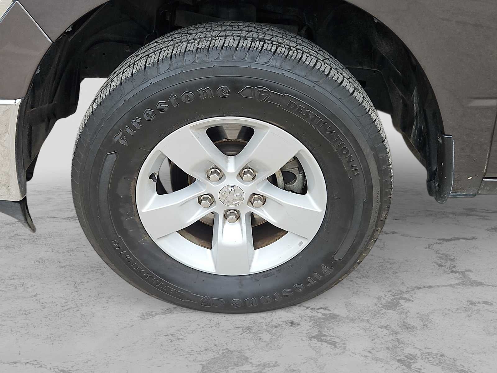 2022 RAM 1500 Classic SLT Crew Cab 4x4 5'7' Box