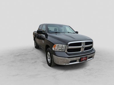 2022 RAM 1500 Classic SLT Crew Cab 4x4 5'7' Box