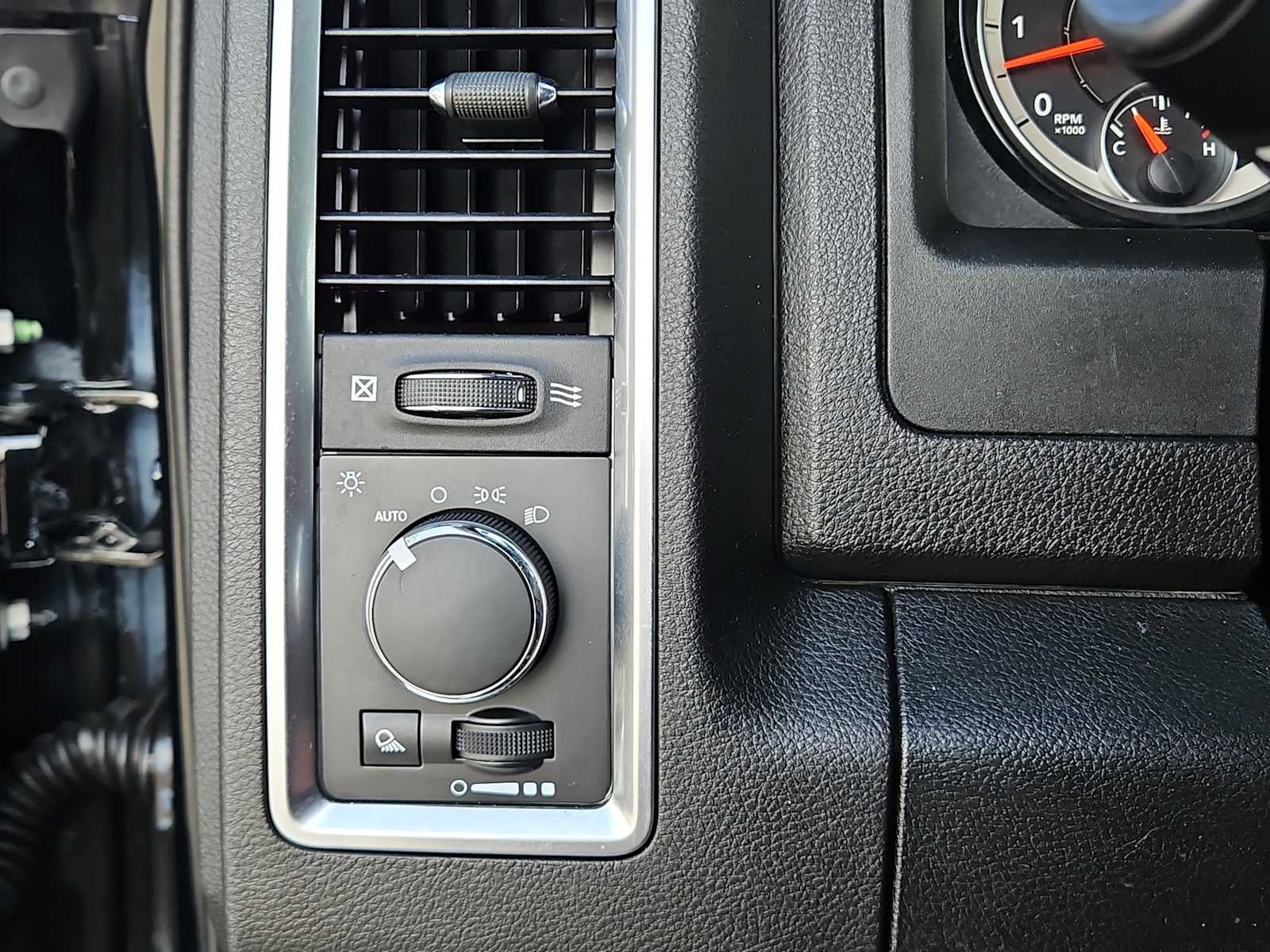 2021 RAM 1500 Classic Warlock 4x4 Crew Cab 57 Box