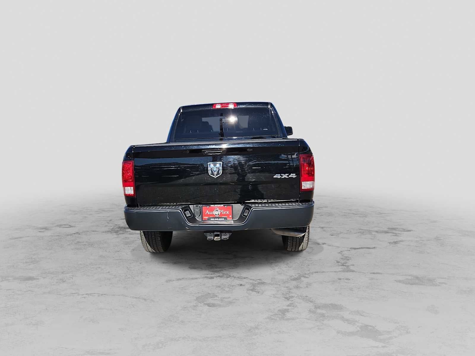 2023 RAM 1500 Classic Tradesman Crew Cab 4x4 6'4' Box