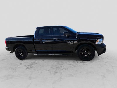 2023 RAM 1500 Classic Tradesman Crew Cab 4x4 6'4' Box