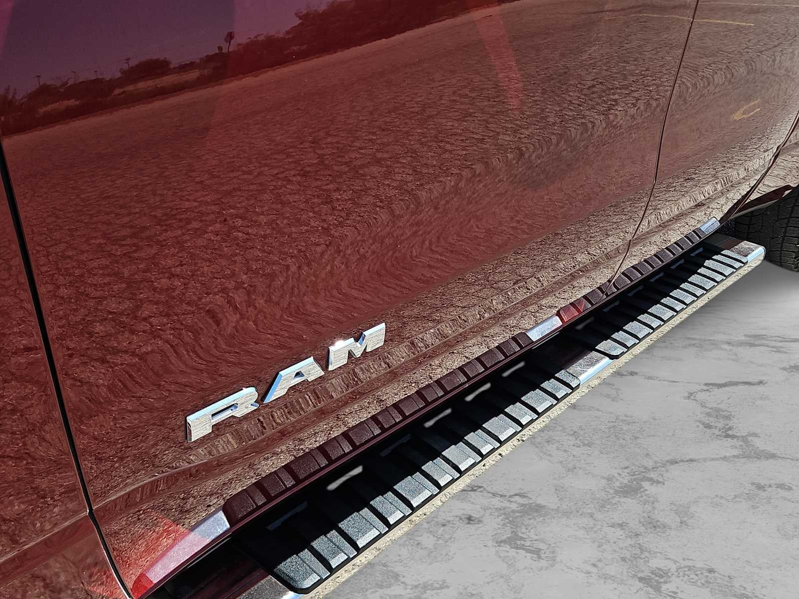2022 RAM 1500 Lone Star Quad Cab 4x2 6'4' Box