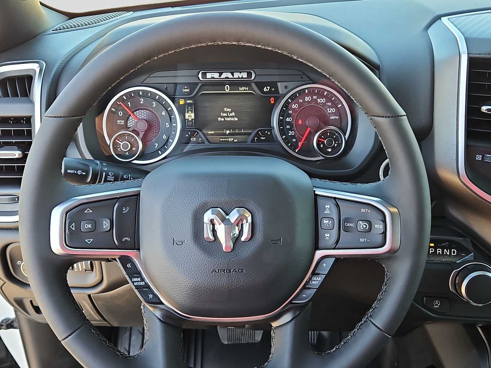 2026 RAM Ram 1500 RAM 1500 LONE STAR CREW CAB 4X2 5'7' BOX