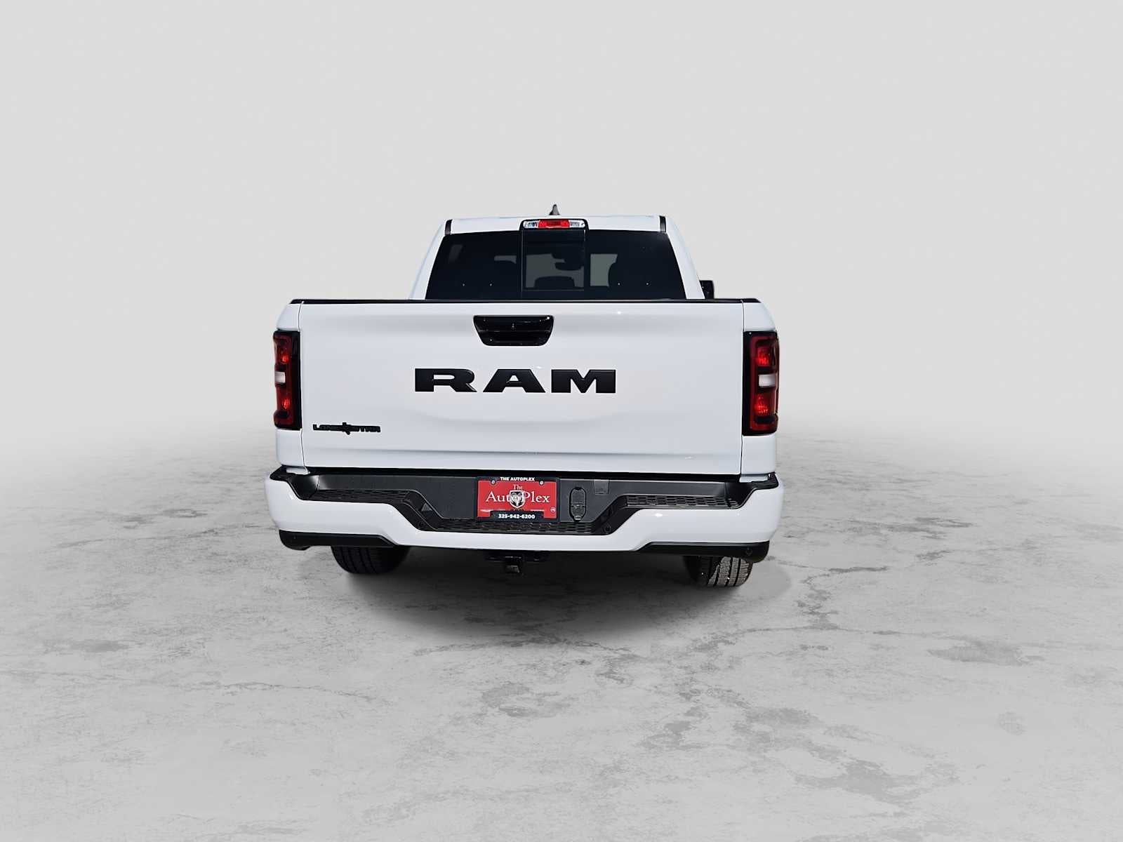 2026 RAM Ram 1500 RAM 1500 LONE STAR CREW CAB 4X2 5'7' BOX