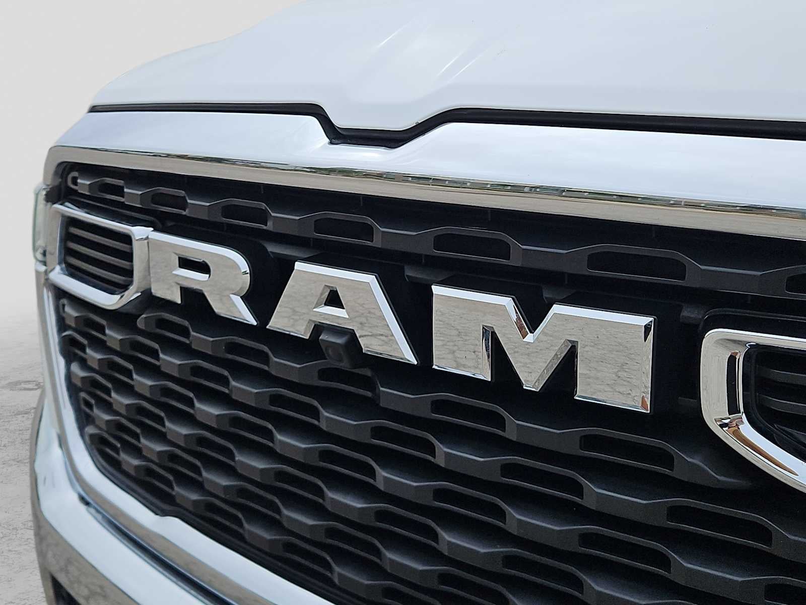 2025 RAM 1500 Lone Star Crew Cab 4x2 5'7' Box
