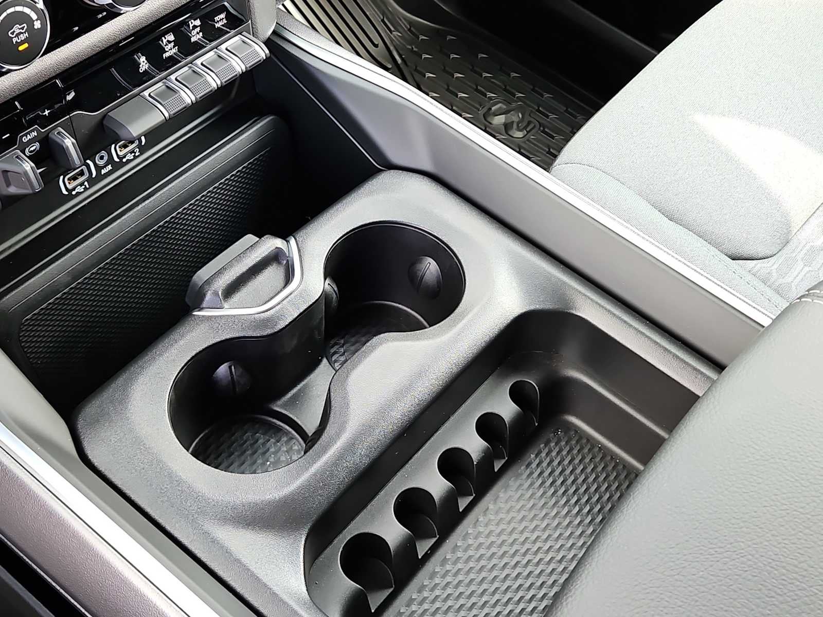 2026 RAM Ram 1500 RAM 1500 BIG HORN CREW CAB 4X2 5'7' BOX