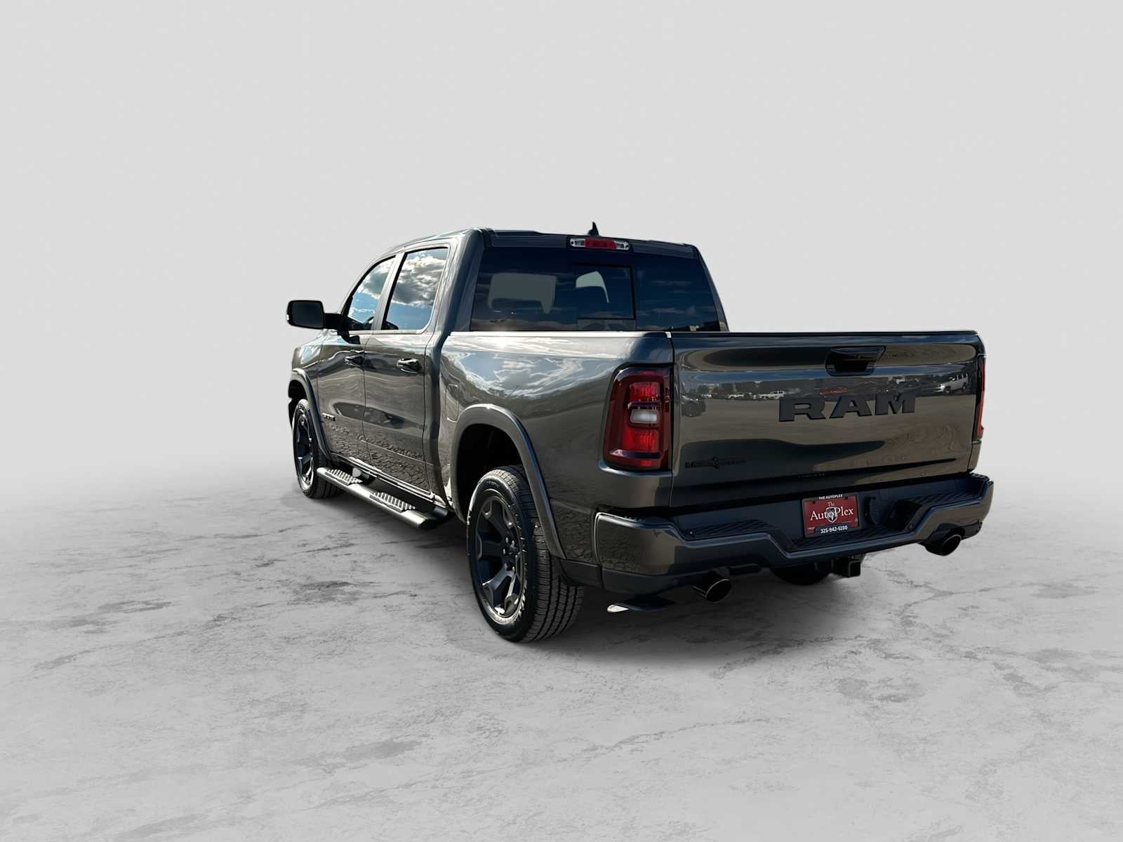 2027 RAM 1500 RAM 1500 LONE STAR CREW CAB 4X2 5'7' BOX