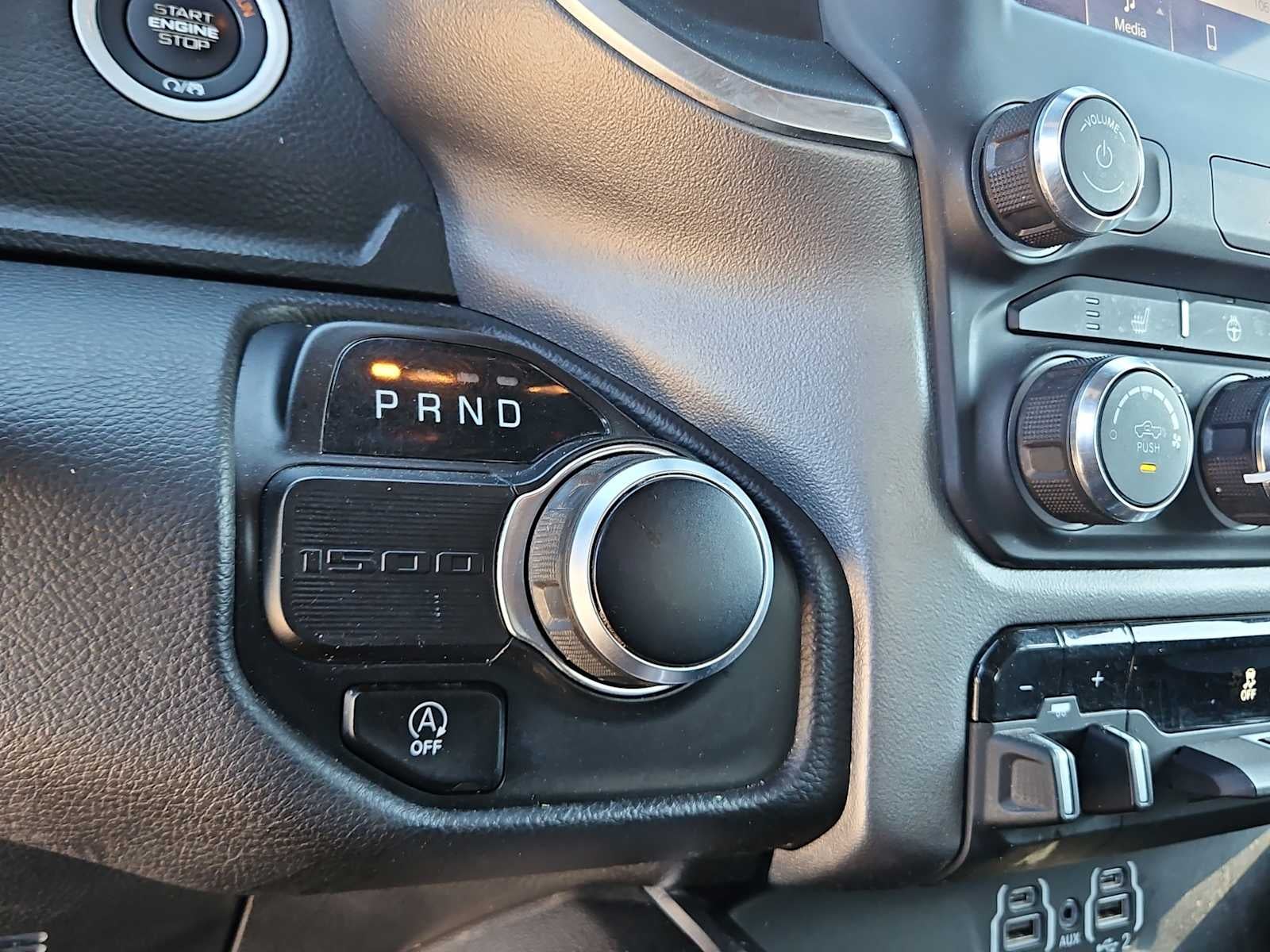 2024 RAM 1500 Lone Star Crew Cab 4x2 5'7' Box