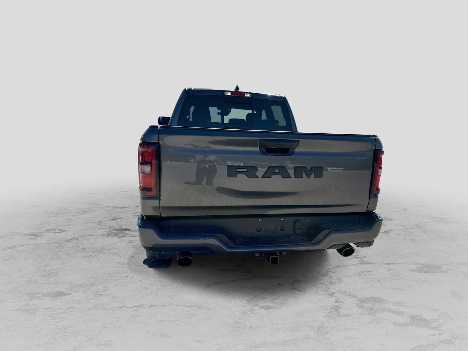 2026 RAM 1500 RAM 1500 EXPRESS CREW CAB 4X2 5'7' BOX