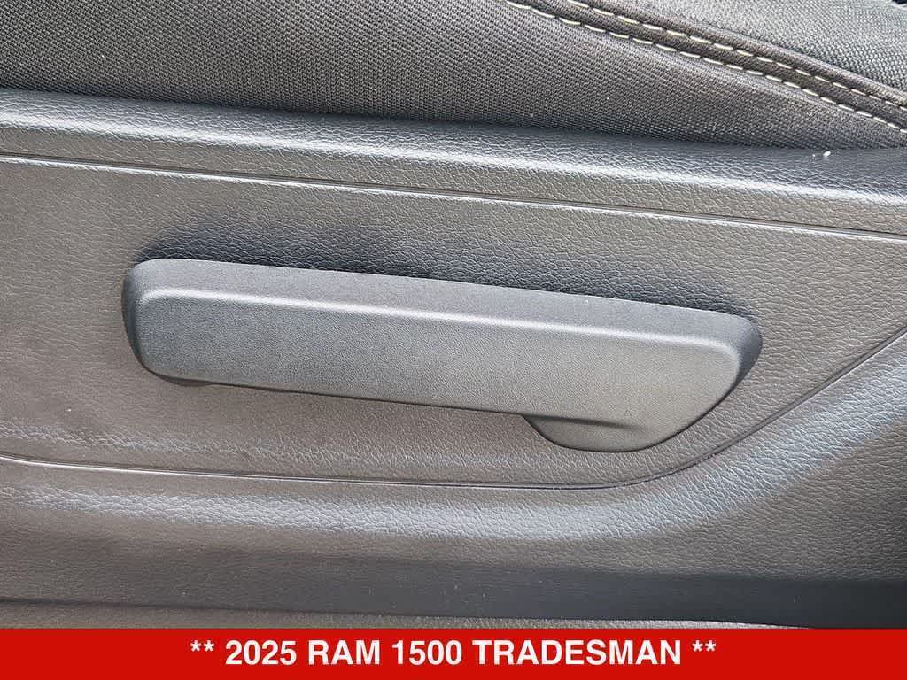 2025 RAM 1500 Tradesman Crew Cab 4x2 5'7' Box
