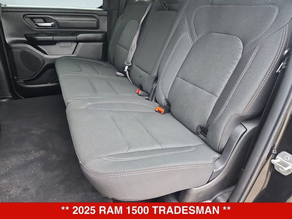 2025 RAM 1500 Tradesman Crew Cab 4x2 5'7' Box