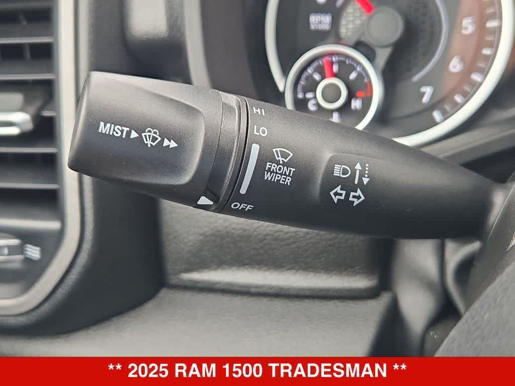 2025 RAM 1500 Tradesman Crew Cab 4x2 5'7' Box