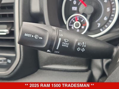 2025 RAM 1500 Tradesman Crew Cab 4x2 5'7' Box