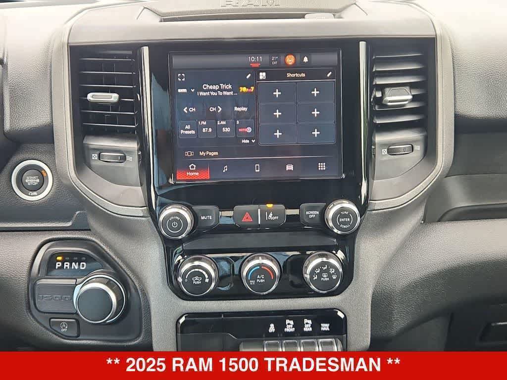 2025 RAM 1500 Tradesman Crew Cab 4x2 5'7' Box