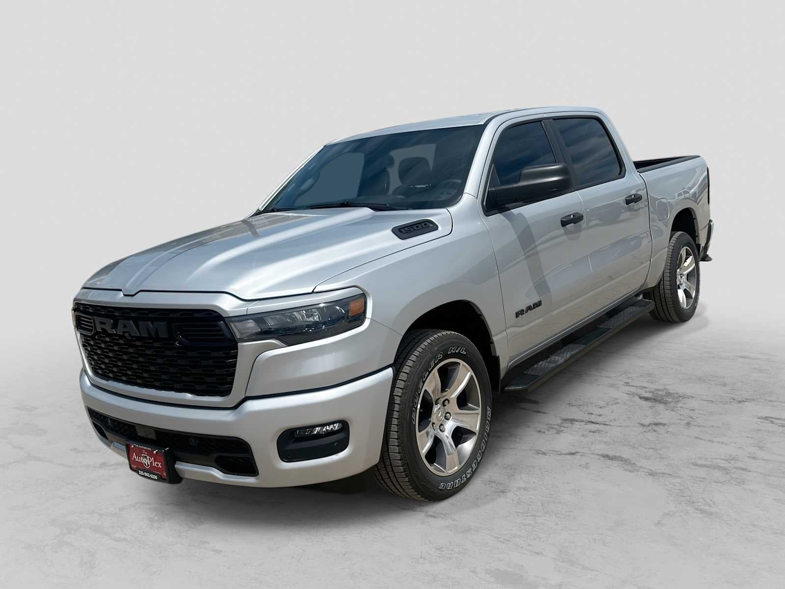 2026 RAM 1500 RAM 1500 EXPRESS CREW CAB 4X2 5'7' BOX