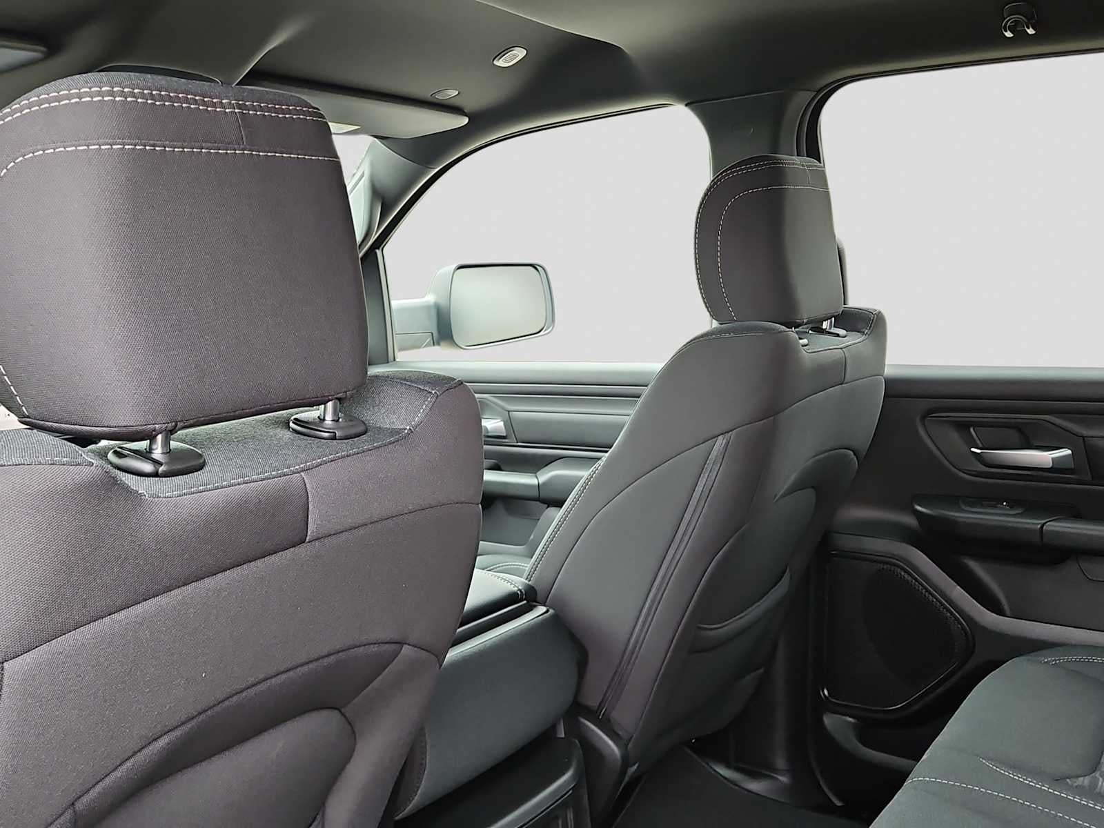 2026 RAM 1500 RAM 1500 EXPRESS CREW CAB 4X2 5'7' BOX