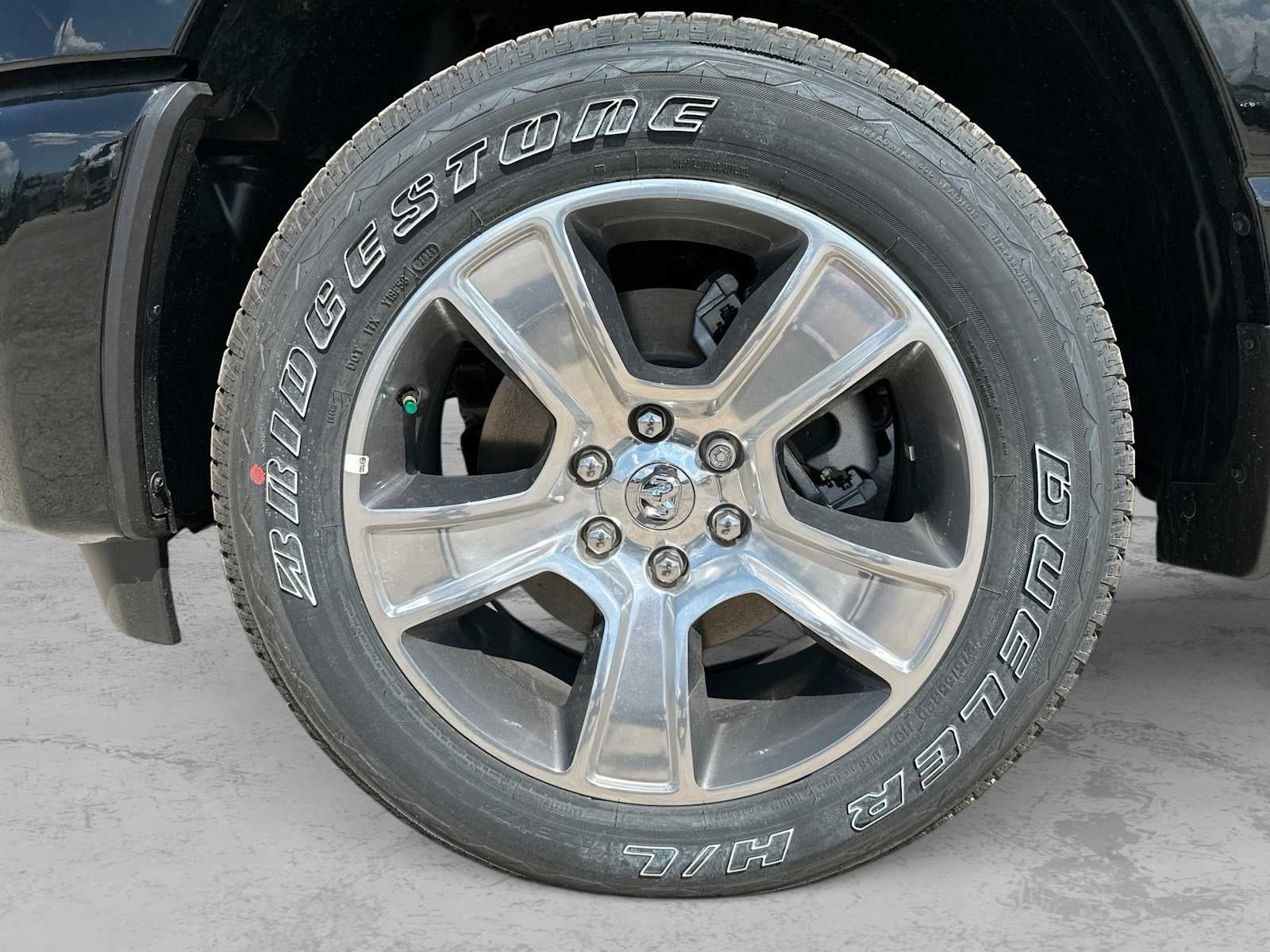 2026 RAM 1500 RAM 1500 EXPRESS CREW CAB 4X2 5'7' BOX