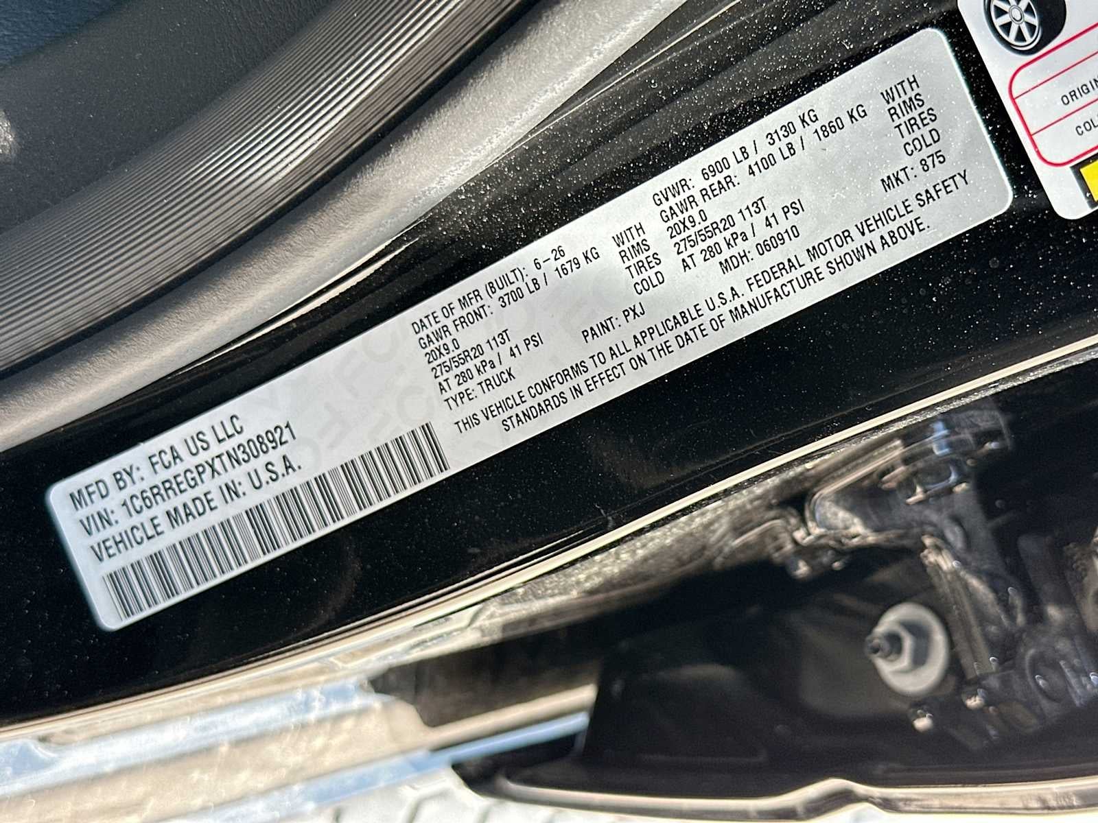 2026 RAM 1500 RAM 1500 EXPRESS CREW CAB 4X2 5'7' BOX