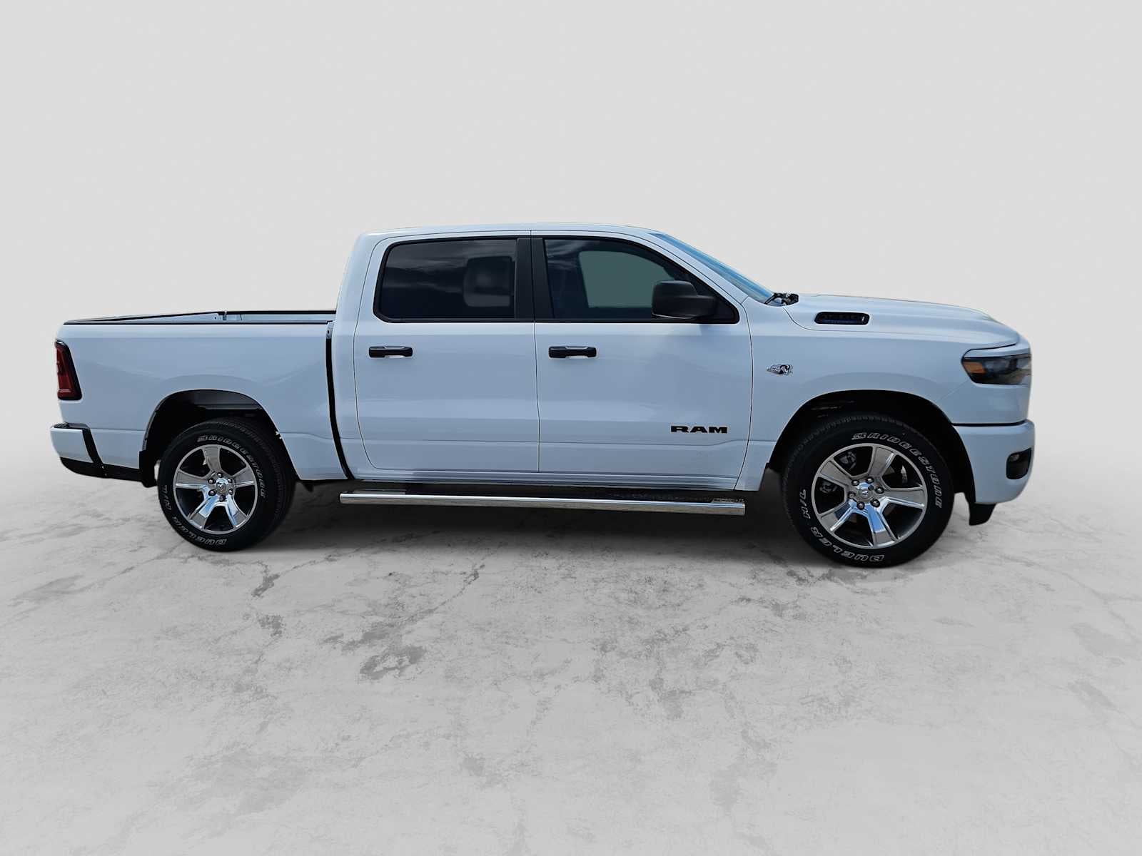 2026 RAM Ram 1500 RAM 1500 EXPRESS CREW CAB 4X2 5'7' BOX