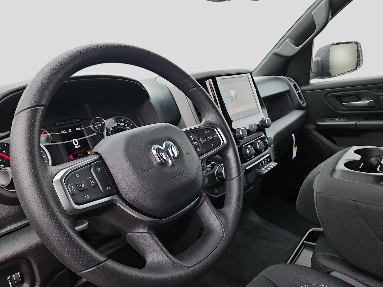 2026 RAM Ram 1500 RAM 1500 EXPRESS CREW CAB 4X2 5'7' BOX