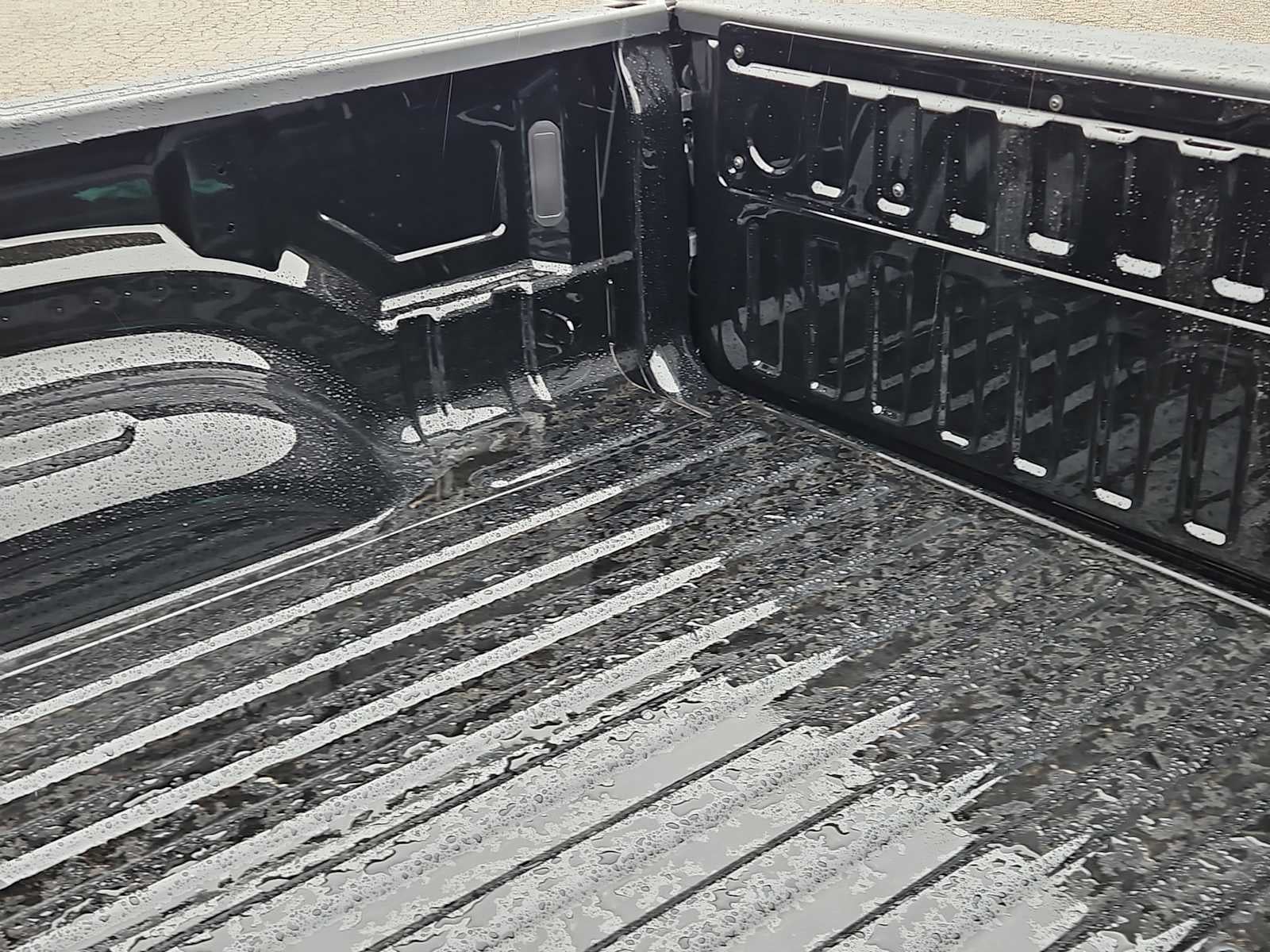 2026 RAM Ram 1500 RAM 1500 EXPRESS CREW CAB 4X2 5'7' BOX