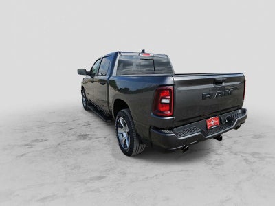 2026 RAM Ram 1500 RAM 1500 EXPRESS CREW CAB 4X2 5'7' BOX